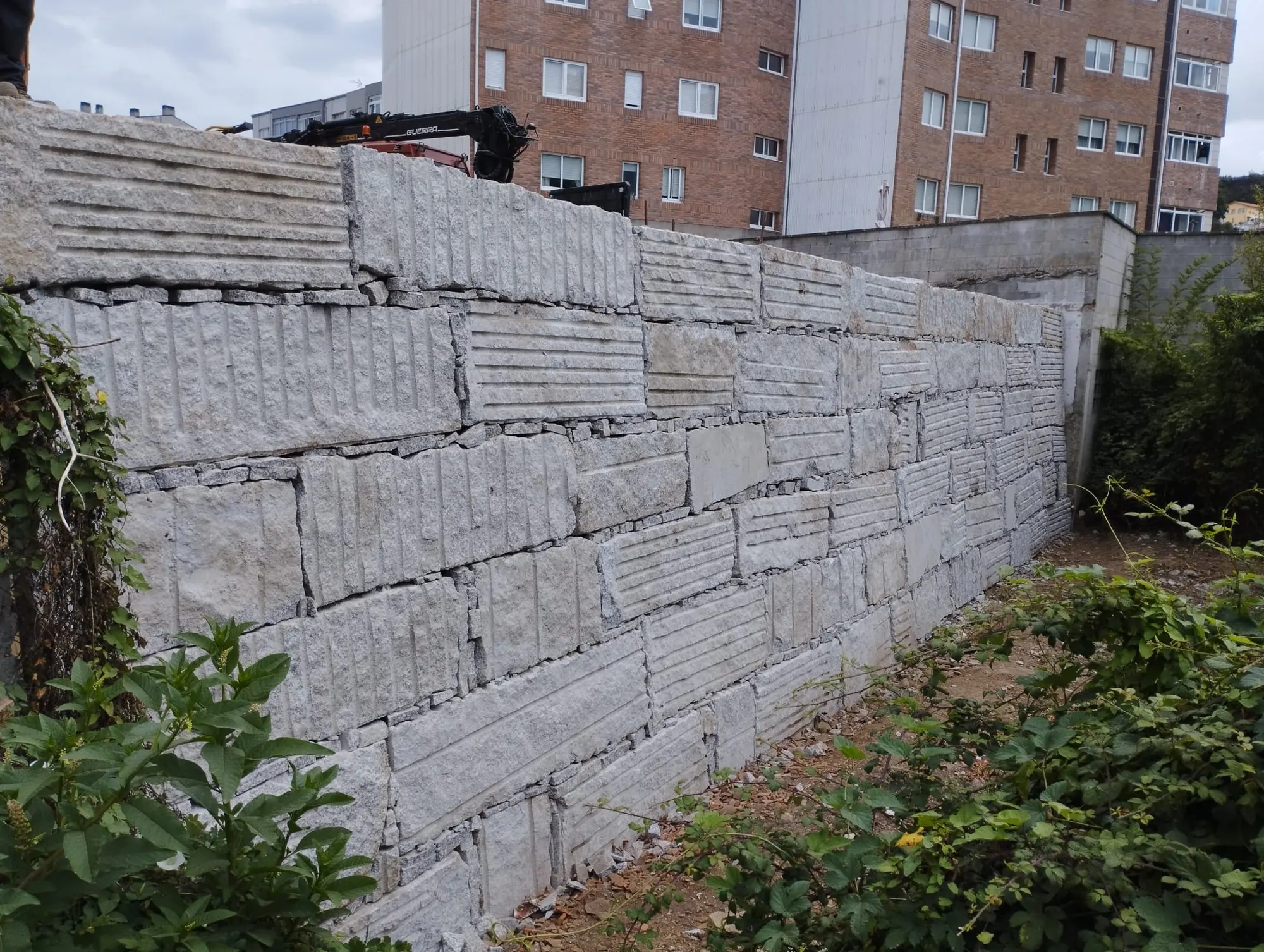 Muro de cachote en ejecución