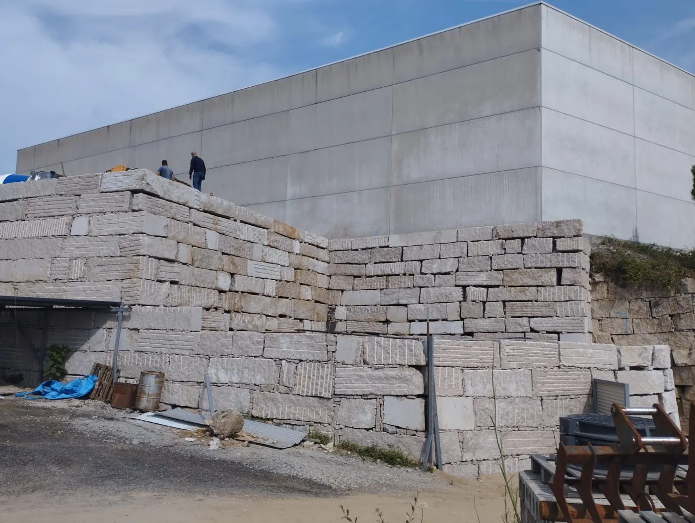Muro de cachote en ejecución